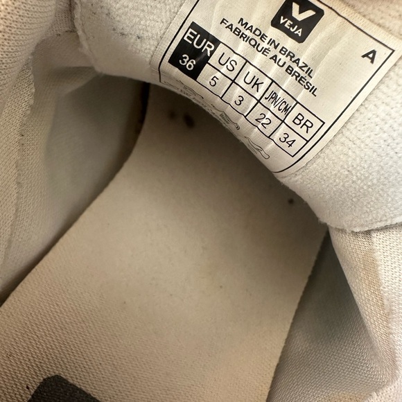 Veja White Sneakers with Pale Blue Details - size 36 - so cute! - Picture 5 of 5